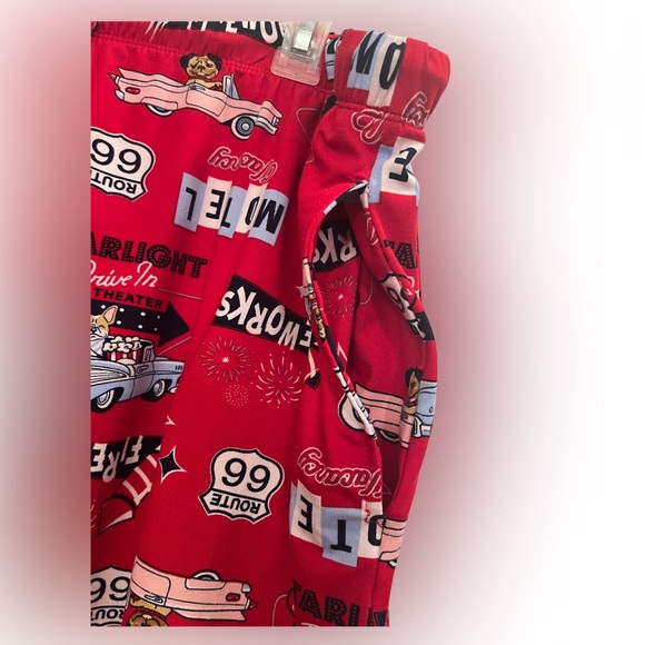 2X Secret Treasures Retro Red Printed Lounge Shorts - Picture 2 of 6